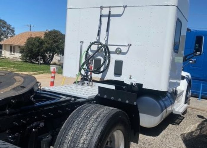 customizable elevated rental trucks