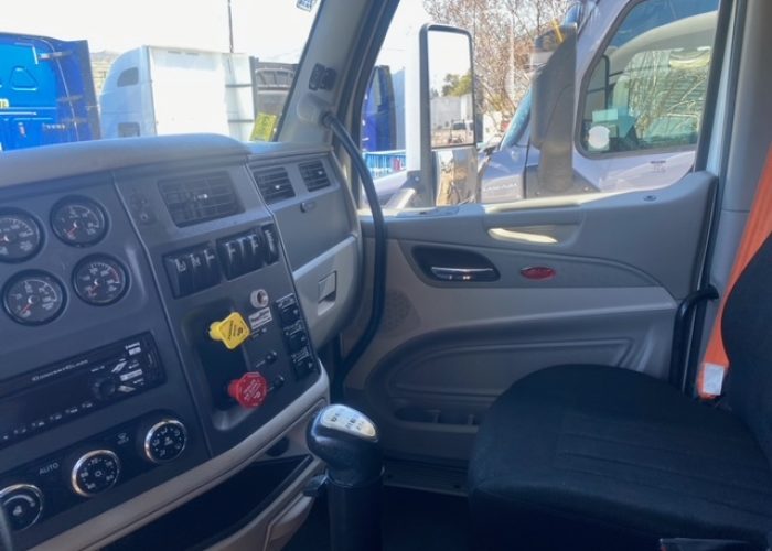 rental trucks by elevated