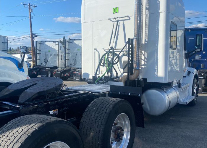 elevated customizable trucks for rent