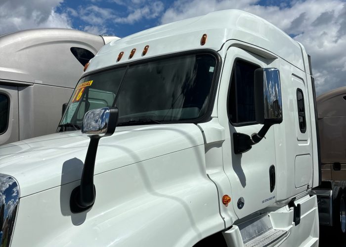 elevated customizable trucks for rent