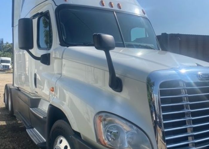 customizable rental trucks