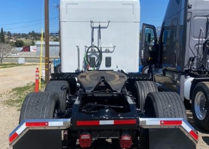 customizable rental trucks