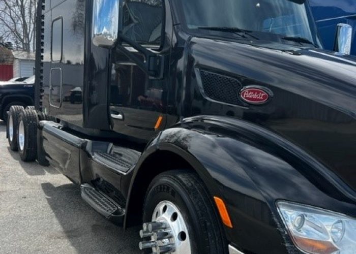 ready for rent customizable trucks